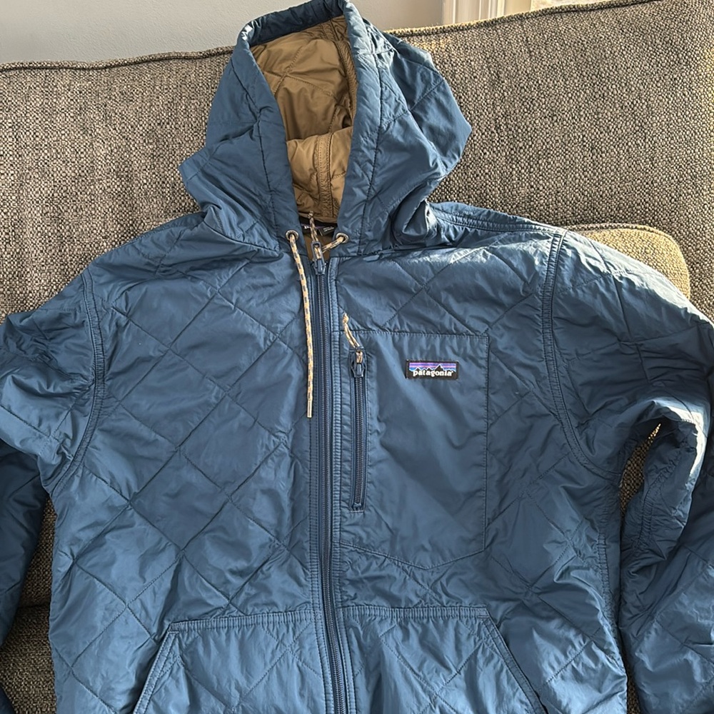 Patagonia Diamond Quilted Jacket. Medium. Blue. Great Shape.